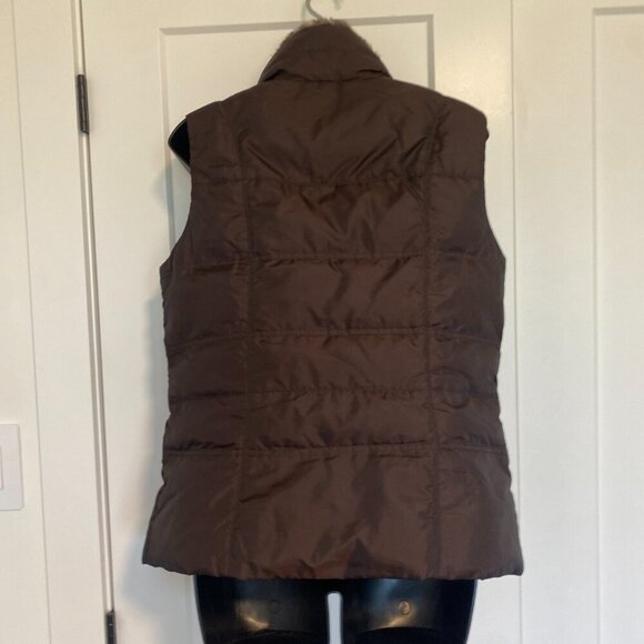 Eddie Bauer Premium Goose Down Puffer Vest Dark Brown Snap Zip Close Size Medium - Picture 4 of 7